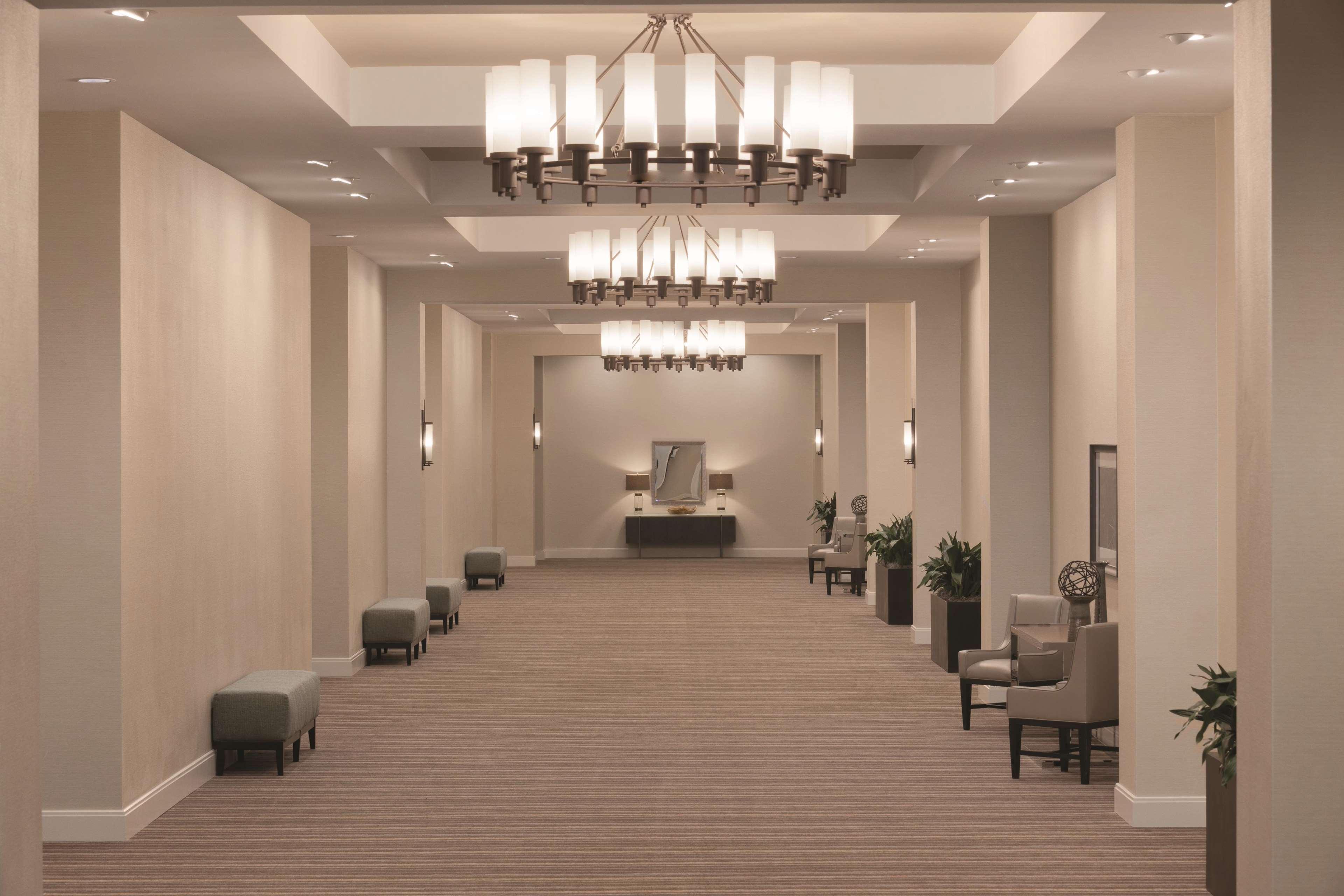 Embassy Suites Oklahoma City Downtown/Medical Center Dış mekan fotoğraf