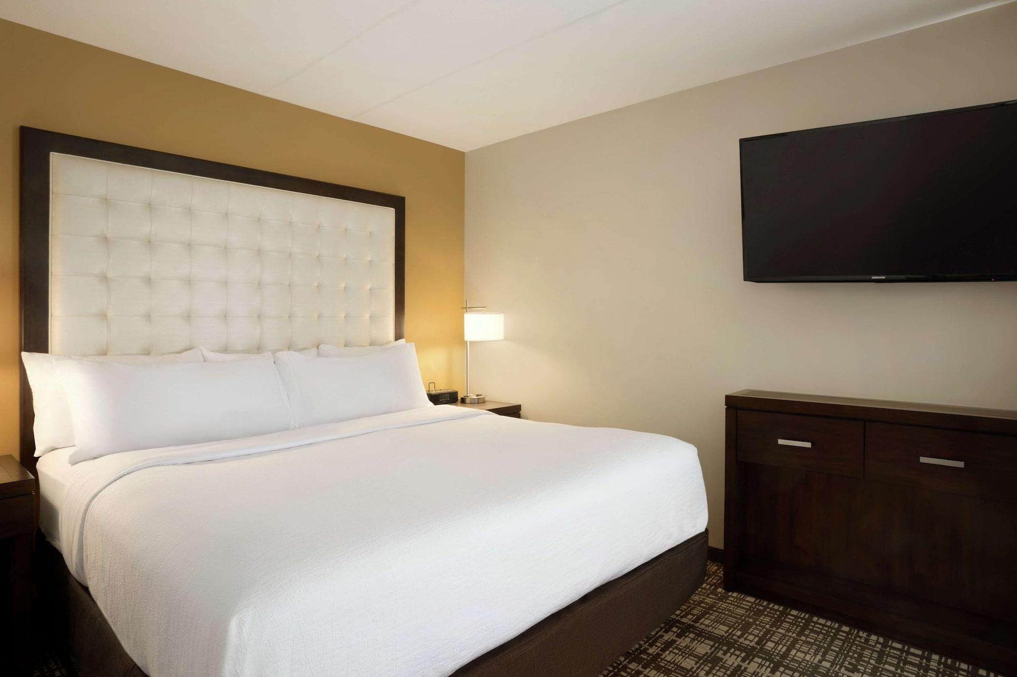 Embassy Suites Oklahoma City Downtown/Medical Center Dış mekan fotoğraf