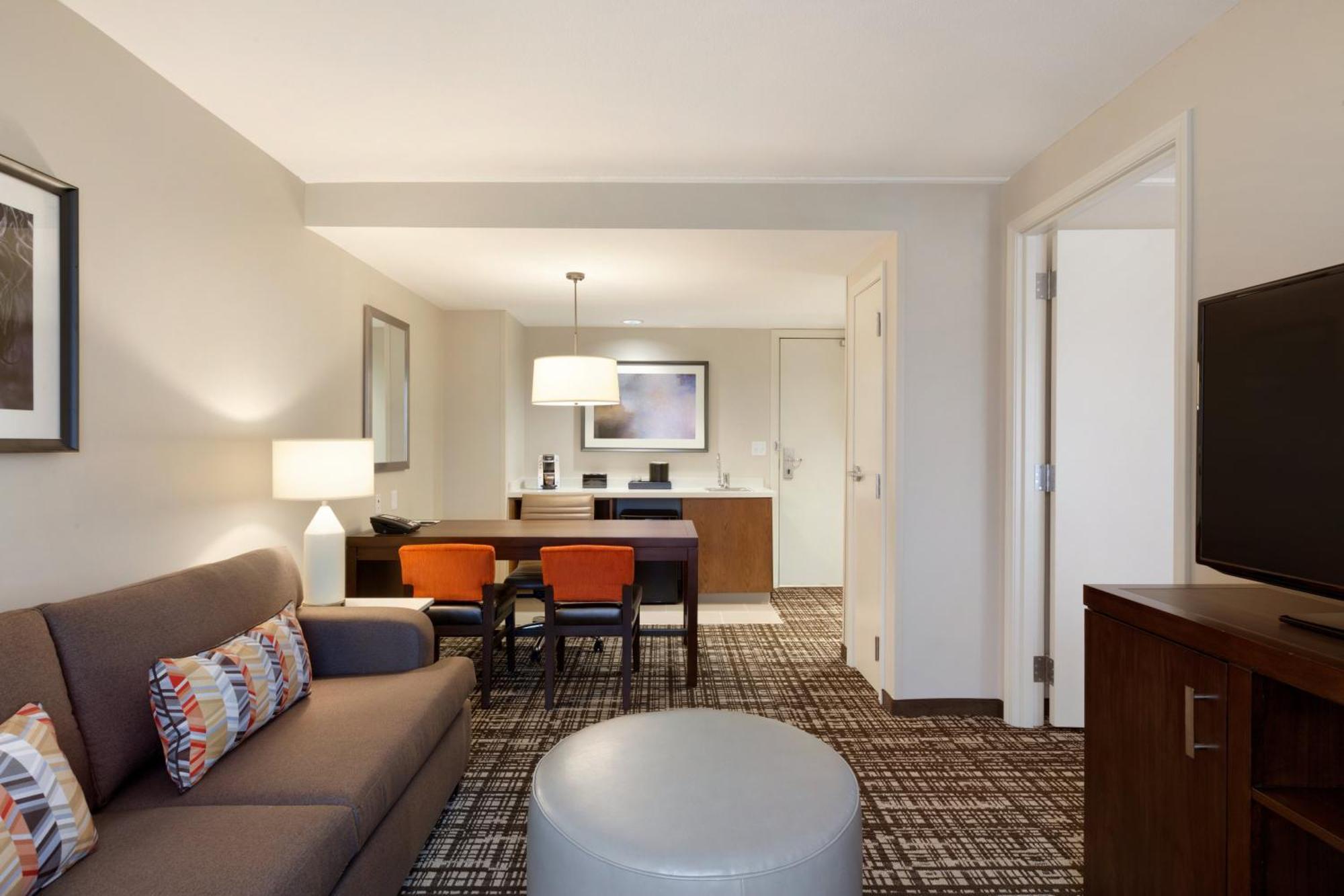 Embassy Suites Oklahoma City Downtown/Medical Center Dış mekan fotoğraf